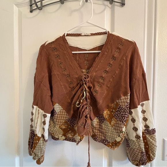 Miss Me Bohemian Patchwork 70’s Top - Picture 6 of 7